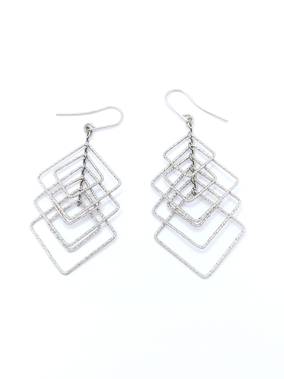 Silver 925 modern diamond cut earring, MODEL-SIZE: 1 Earring Height : 6.5cm-Width : 2.9cm