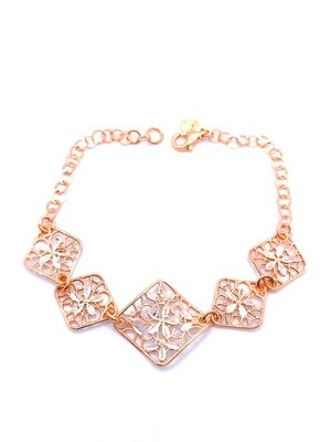 Silver 925 diamond cut rose flower hand bracelet