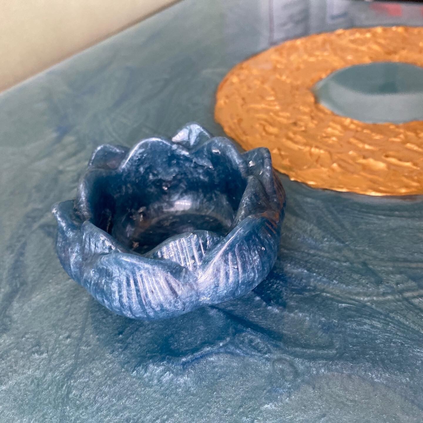 Flower Trinket Dish (blue)