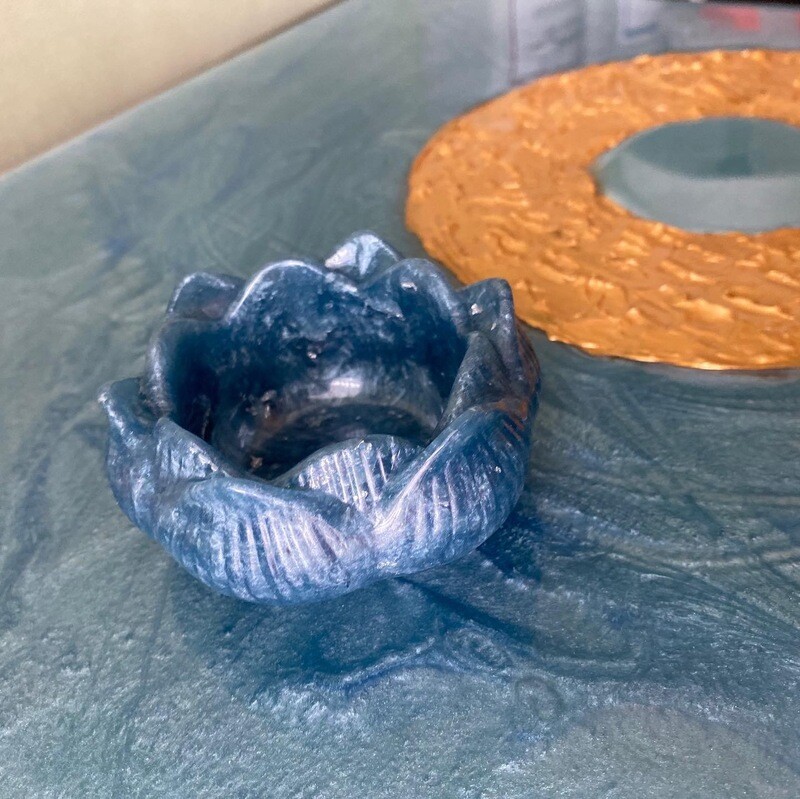 Flower Trinket Dish (blue)