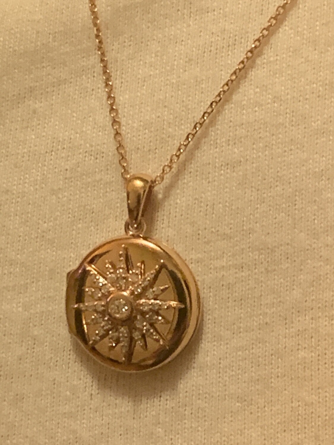 10K Rose Gold locket With 18 in 10KRG Rolo Link Adjustable Chain, 1/5 CTW genuine diamonds