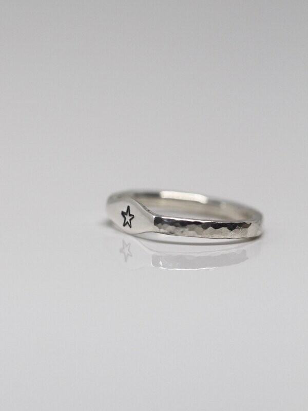 LIL SIS Ring