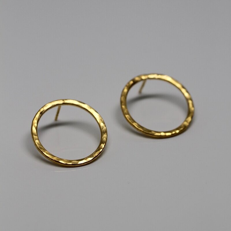 PUNCHED LOOP earrings