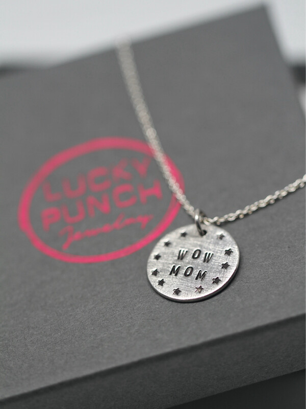 WOW MOM necklace