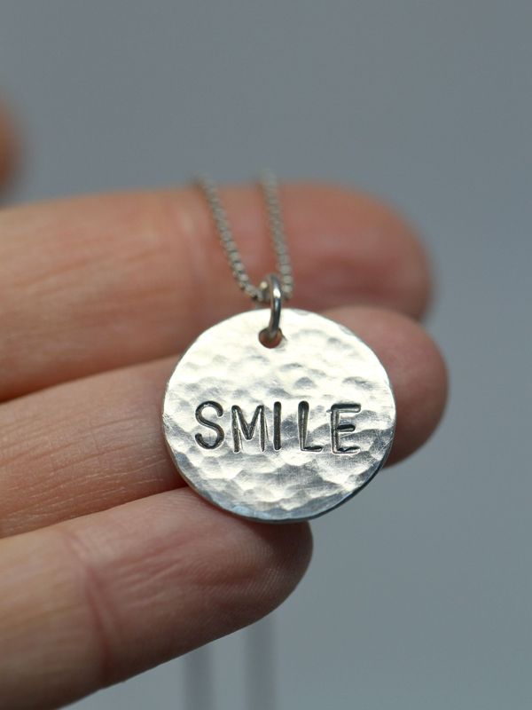 SMILE necklace