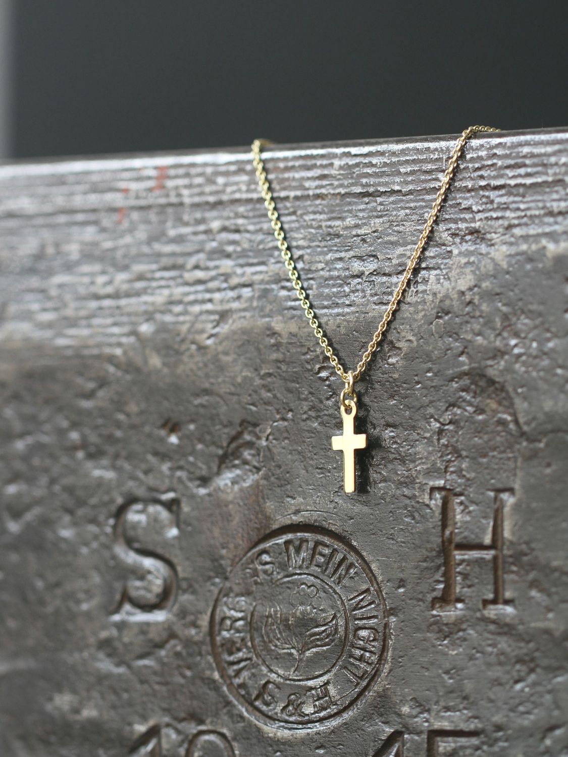 BELIEVE necklace I GOLD