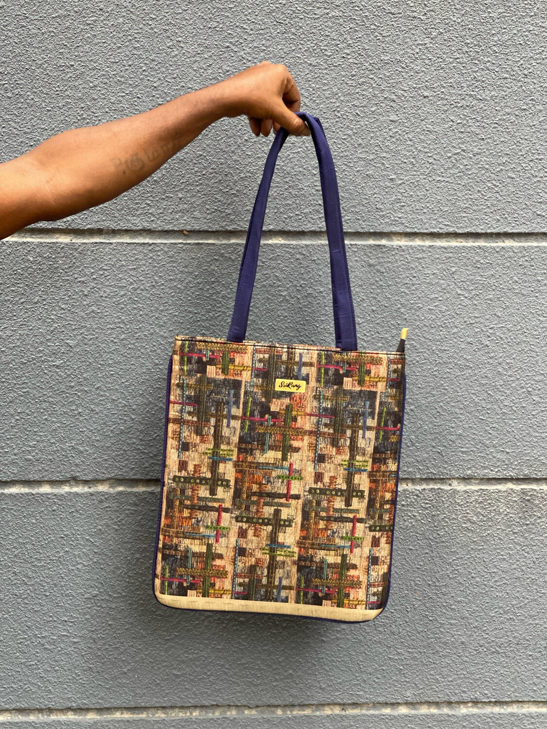 Electronic City Tote