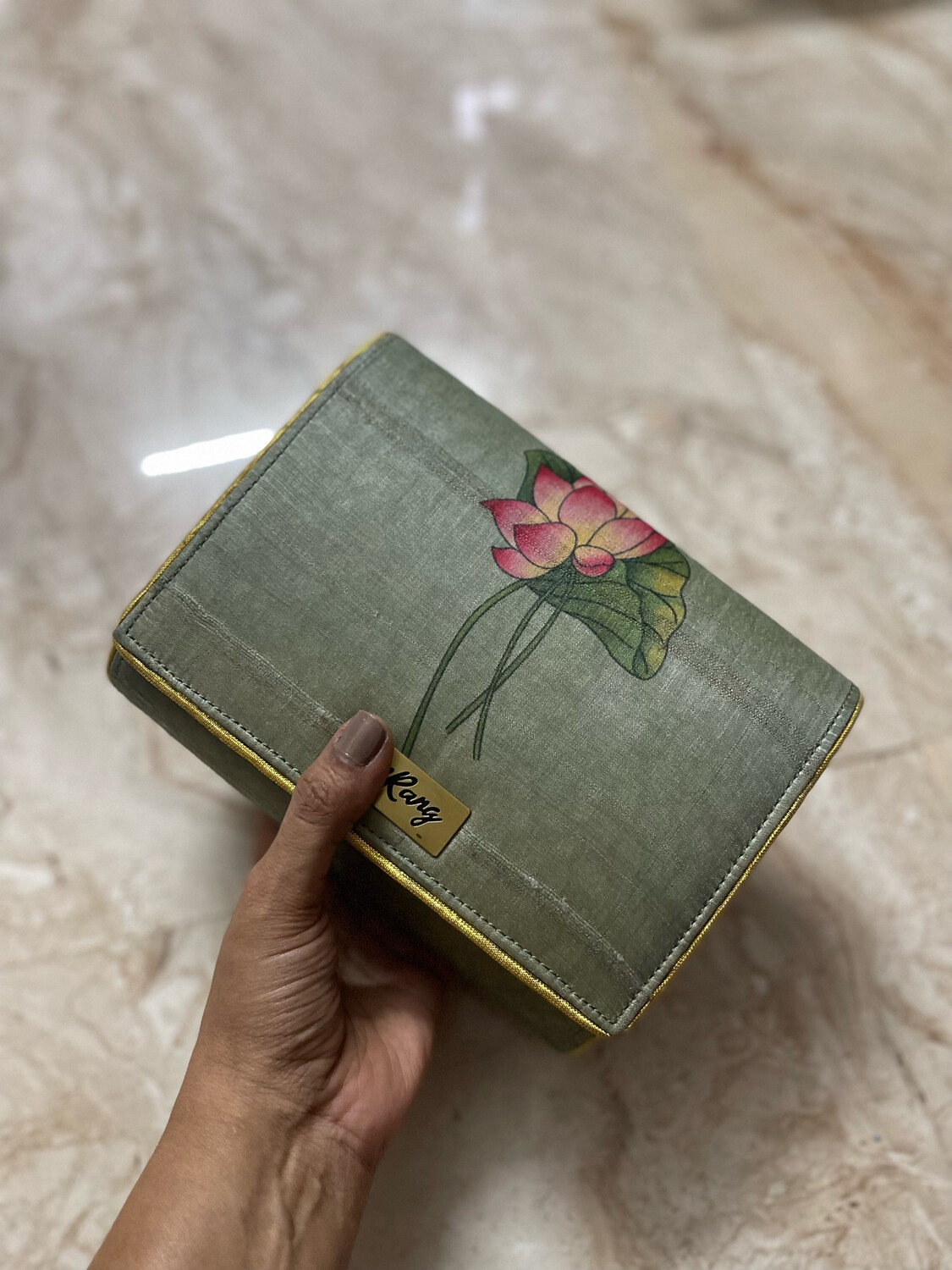 Tan Green Pichwai Single Lotus