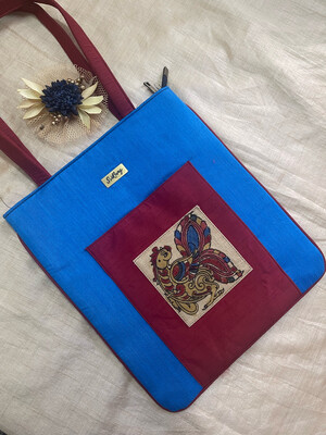 Rin Blue With Maroon Mayil