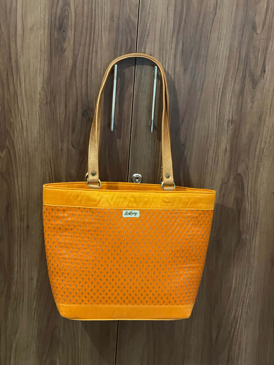 Orange Mittai