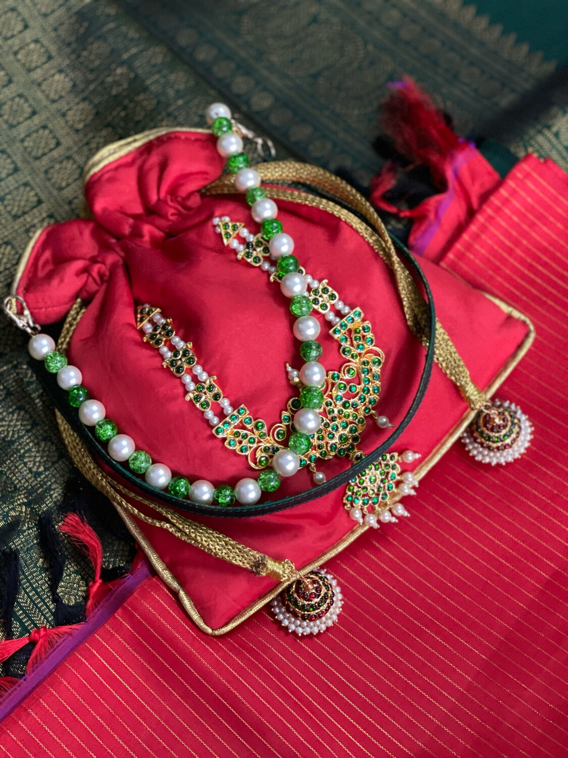 Red Potli And Green Haram