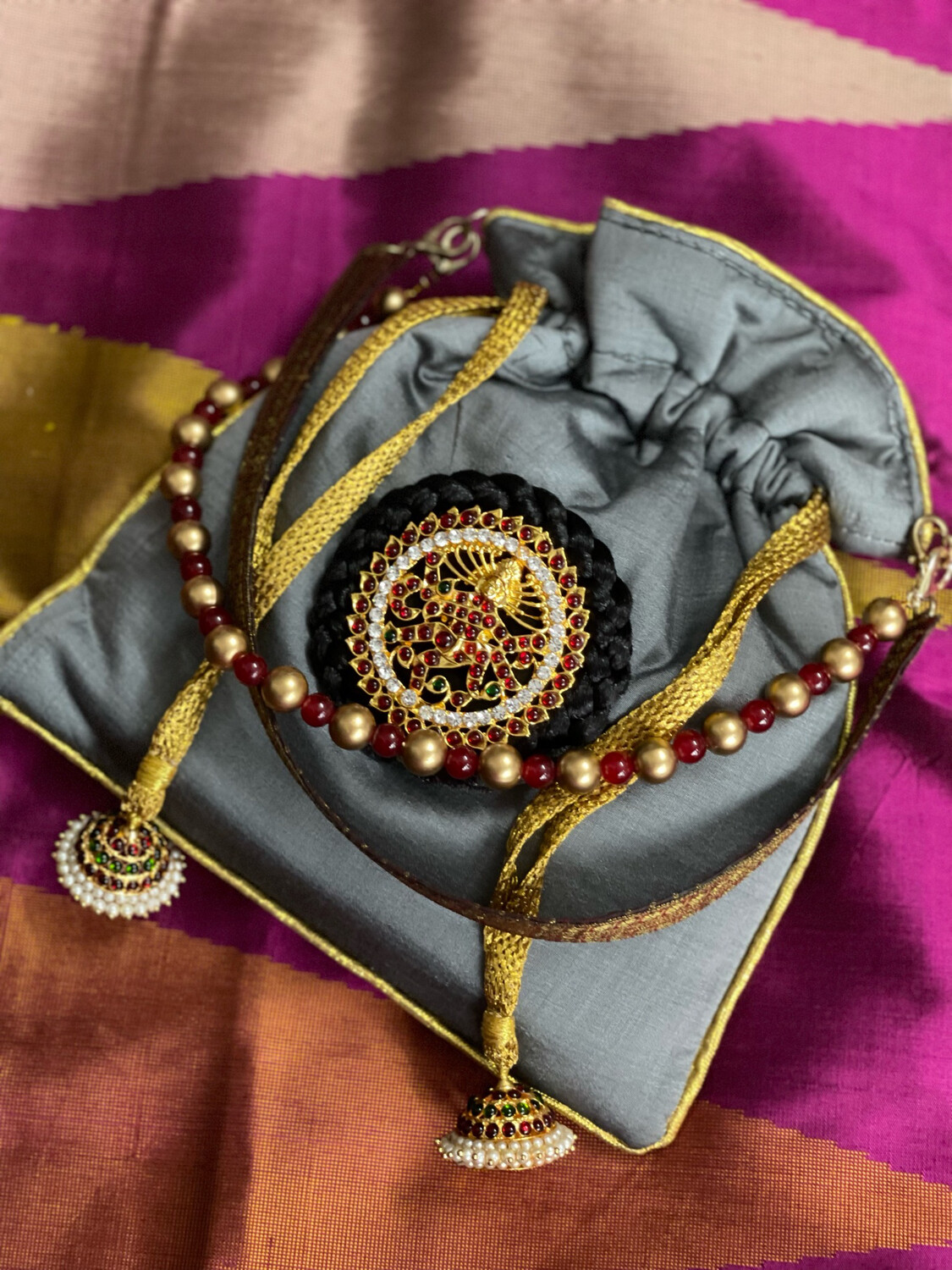Grey Natraja