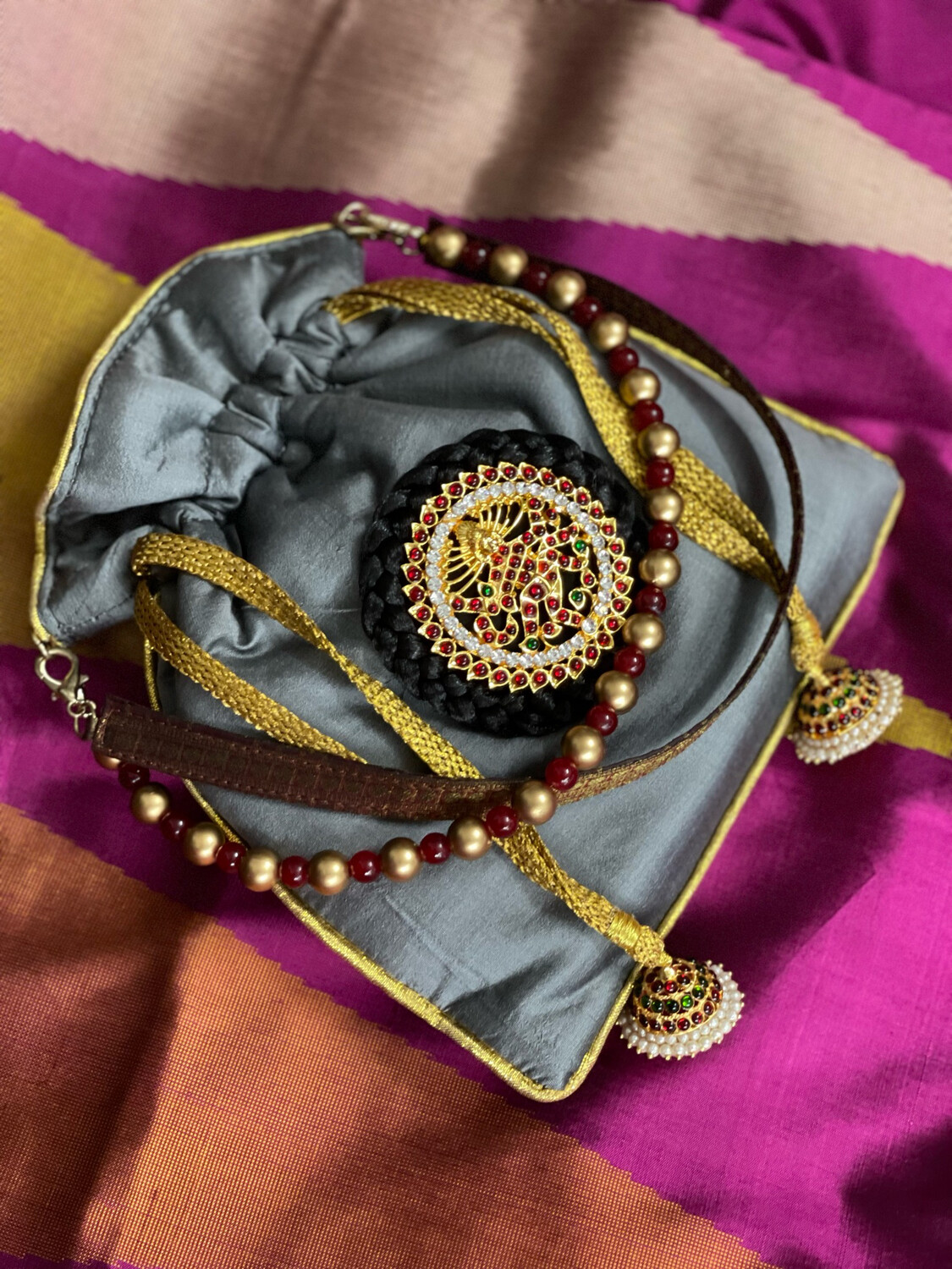 Grey Natraja