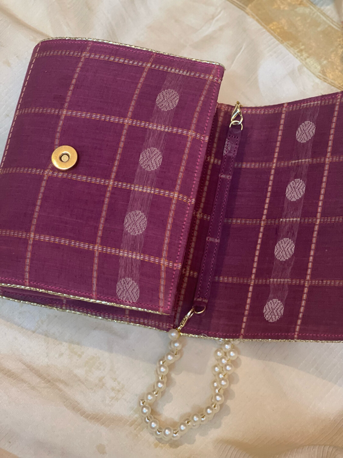 Burgundy Annam
