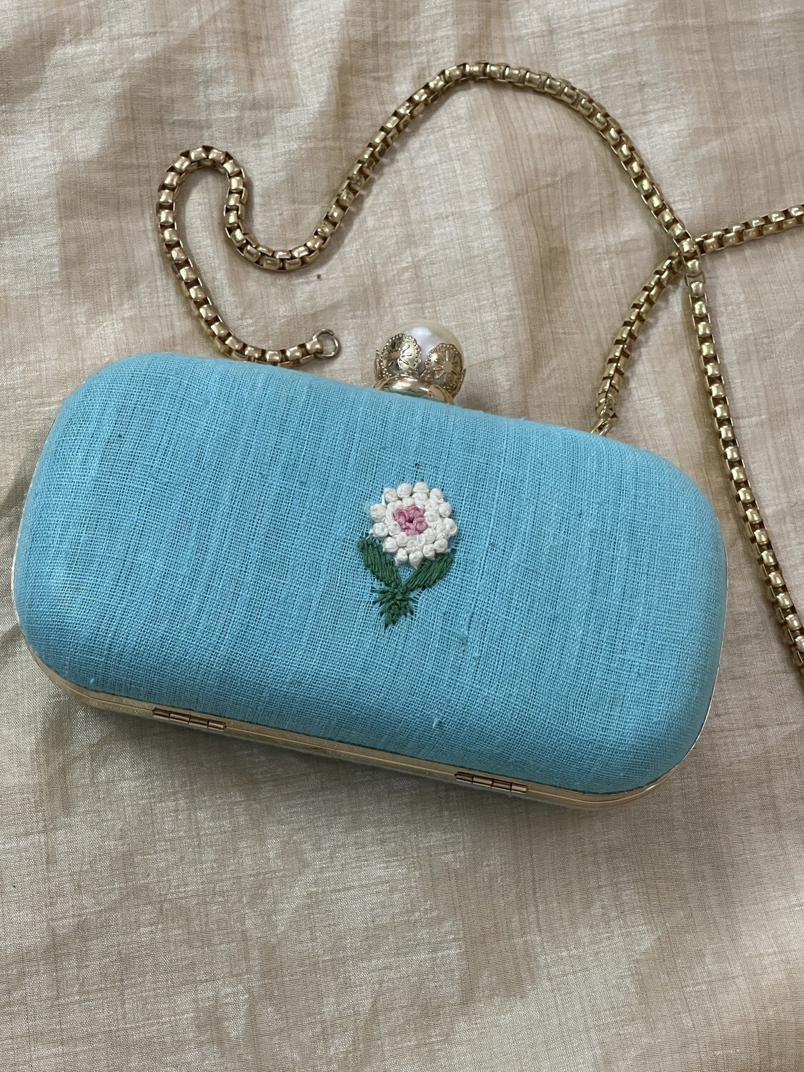 Sky Blue with Dandelions