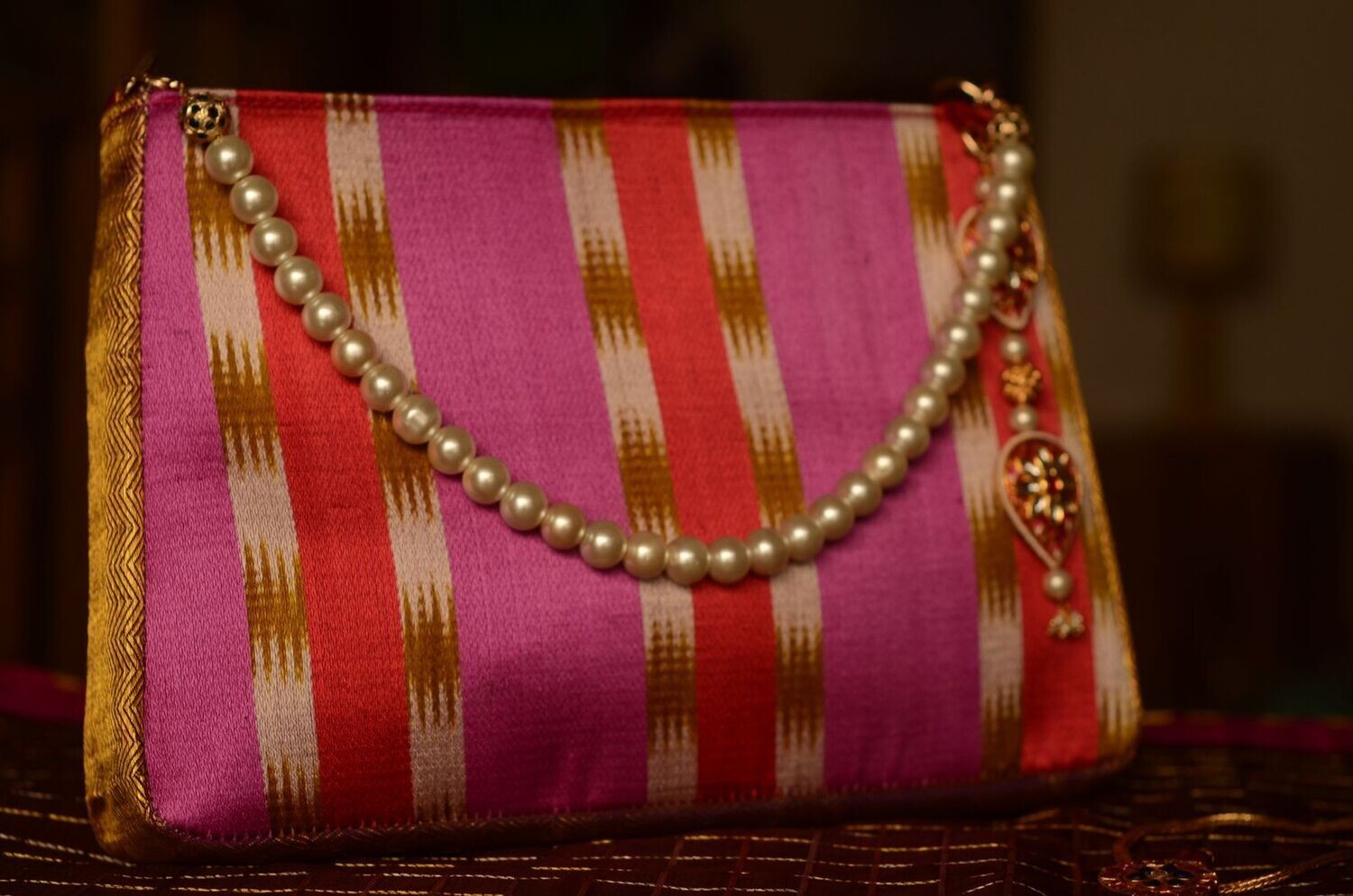 Majestic Panner Rose Handbag