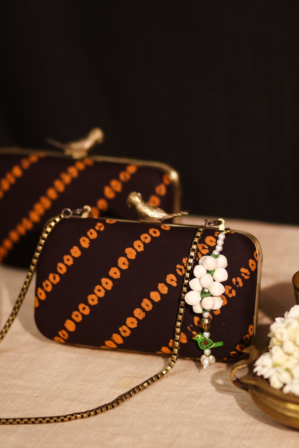 Meenakshi Madurai Sungudi kaapi brown