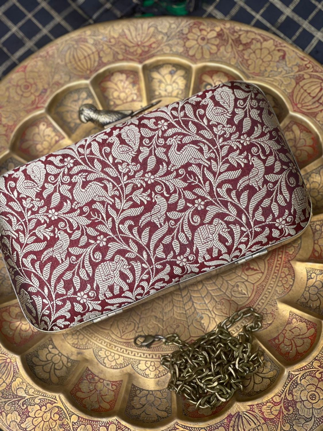 Kum Kum Maroon Meenakshi Vanasingaram