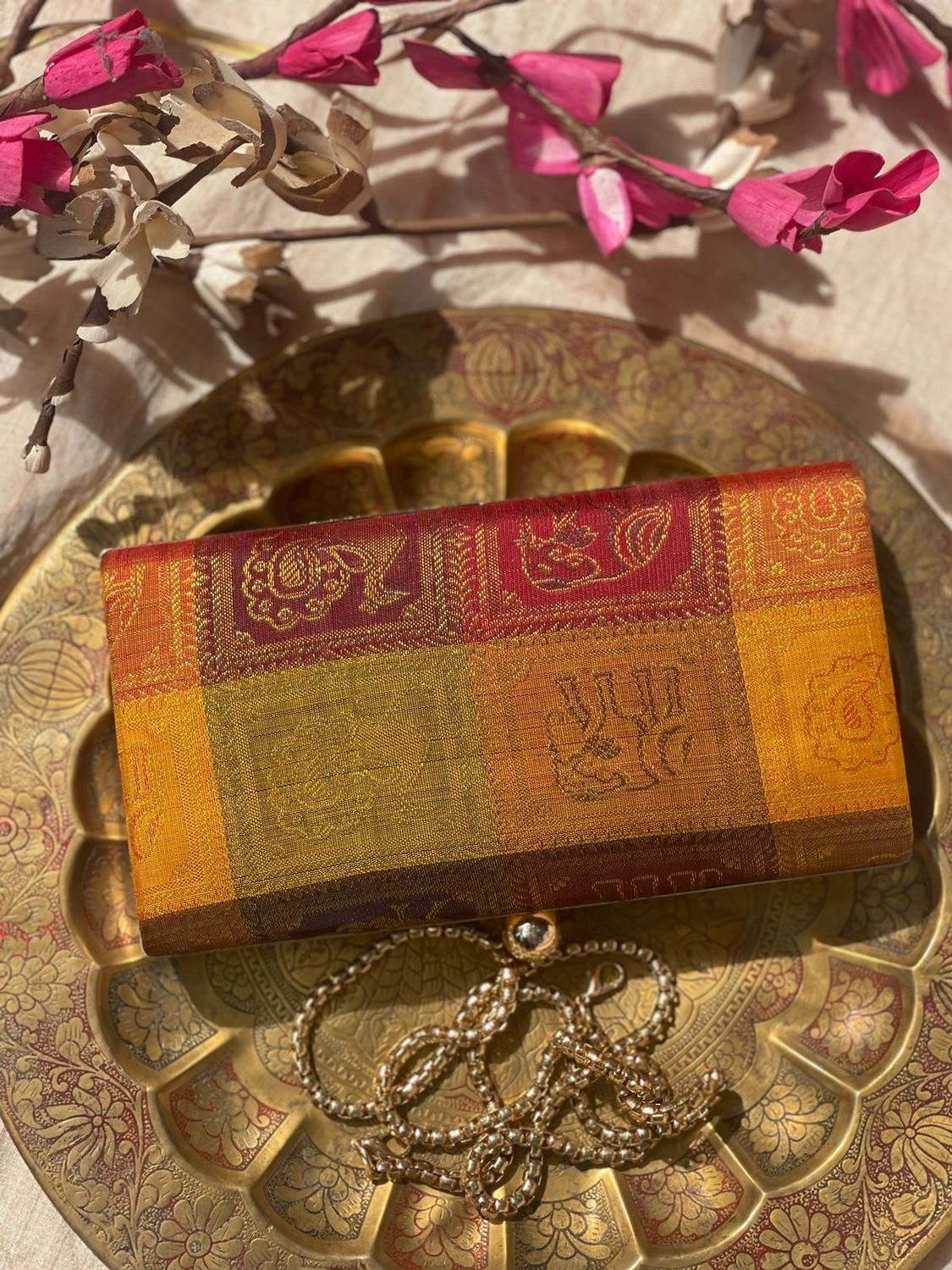 Meenakari Yennai Araku Both Sides Without Zari