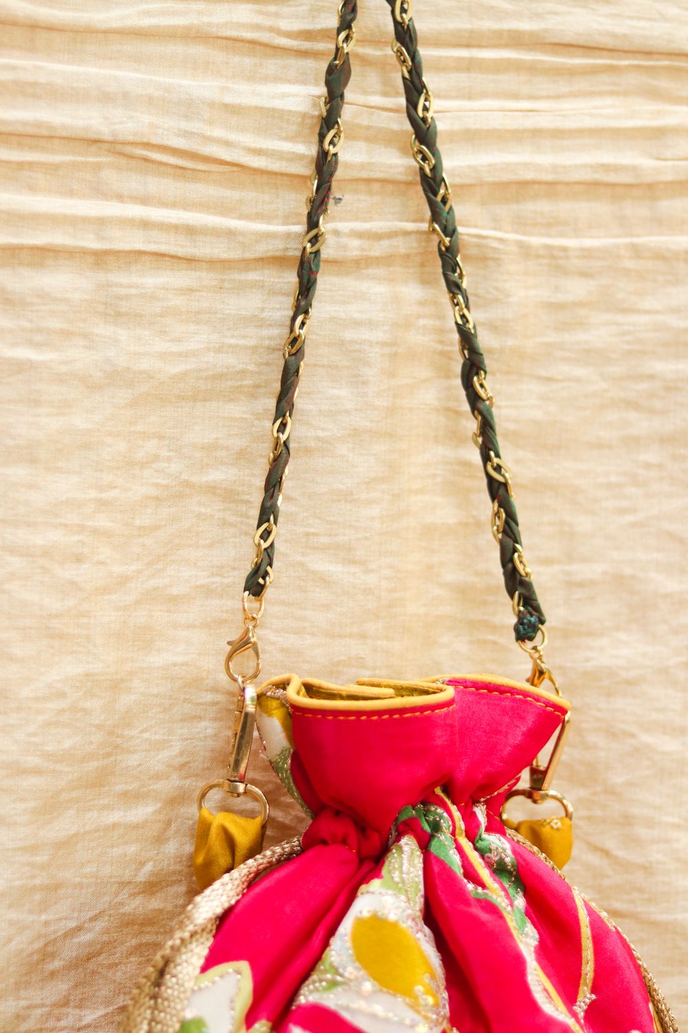 Madhubala Potli
