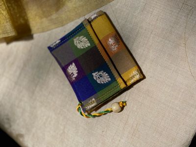 Sowcar Janaki Mini Wallet