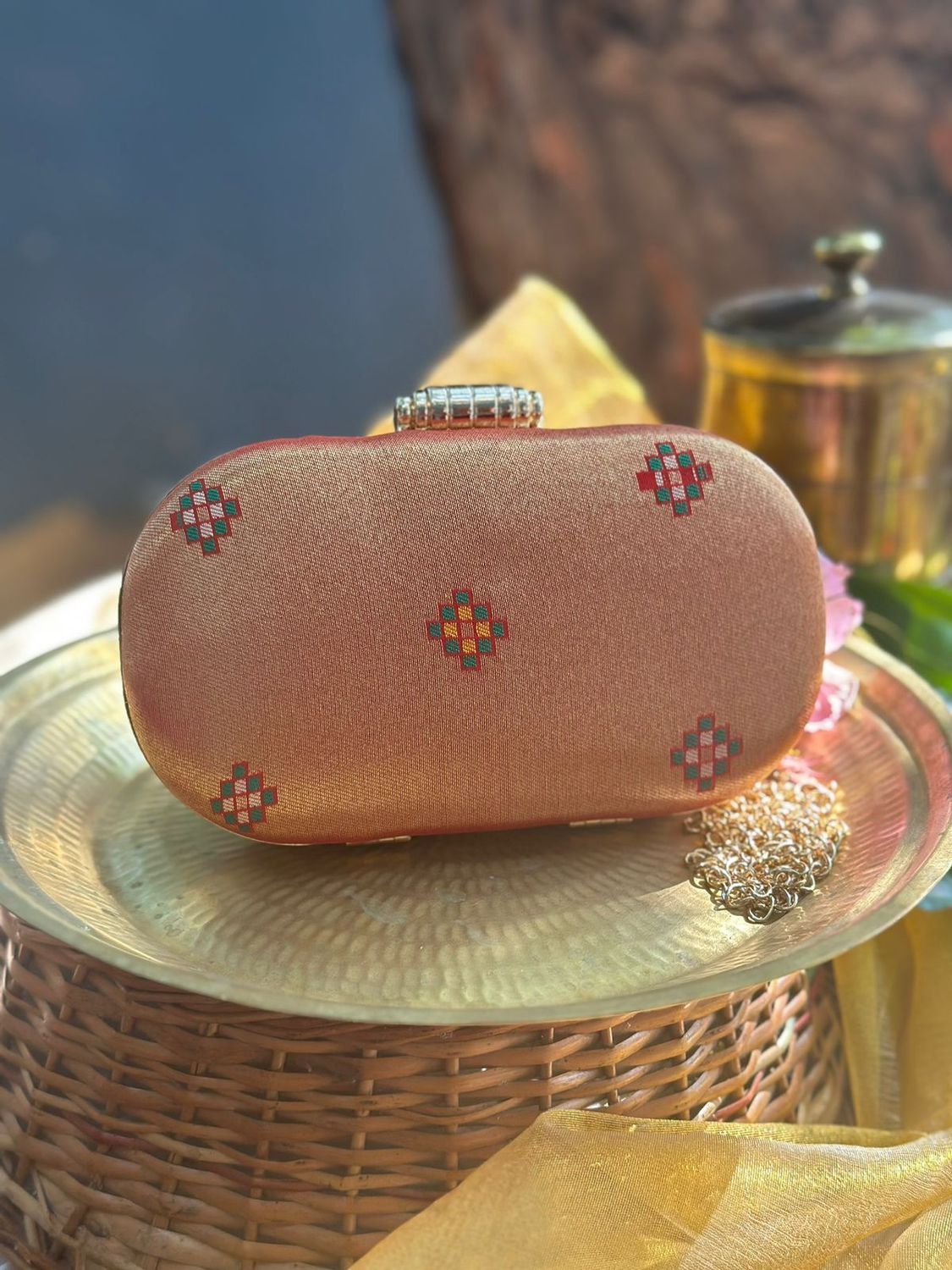 Red Gold Tissue