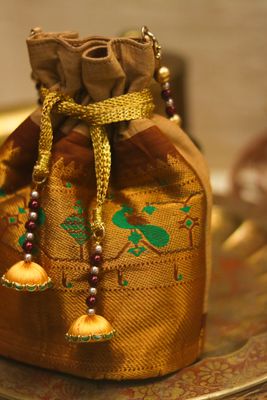 Milk Chocolate With Green Kanchi Paithani Inspired