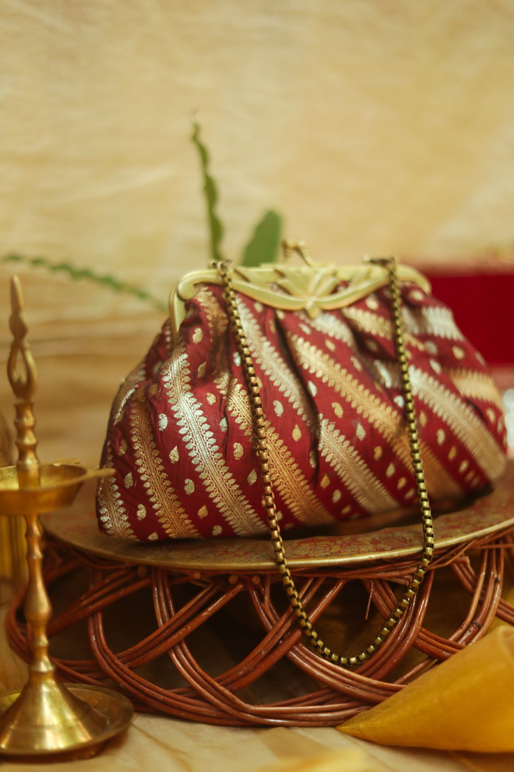 Acacia pakku&amp;Brown Kamalam