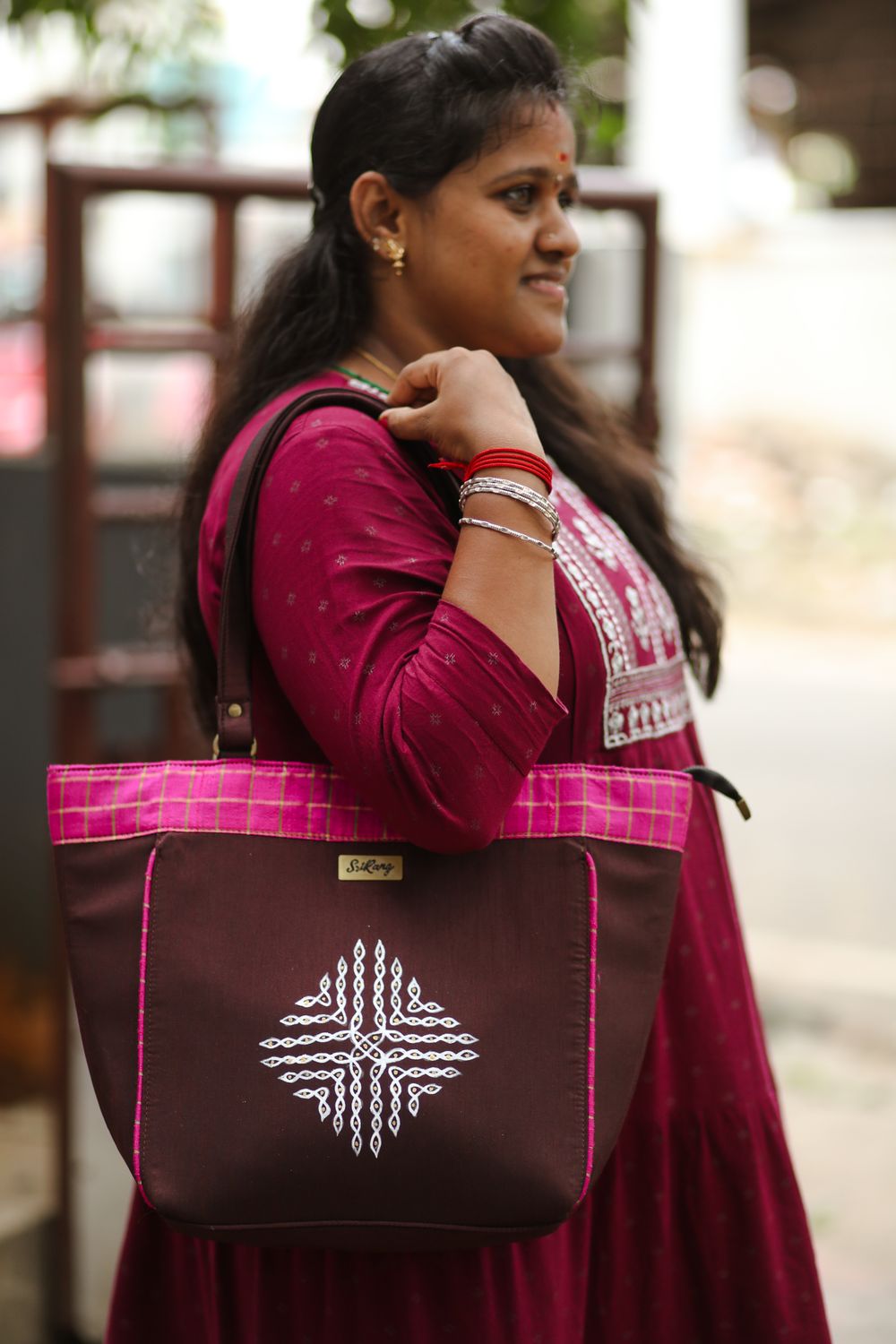 Maroon With Pink Kolam