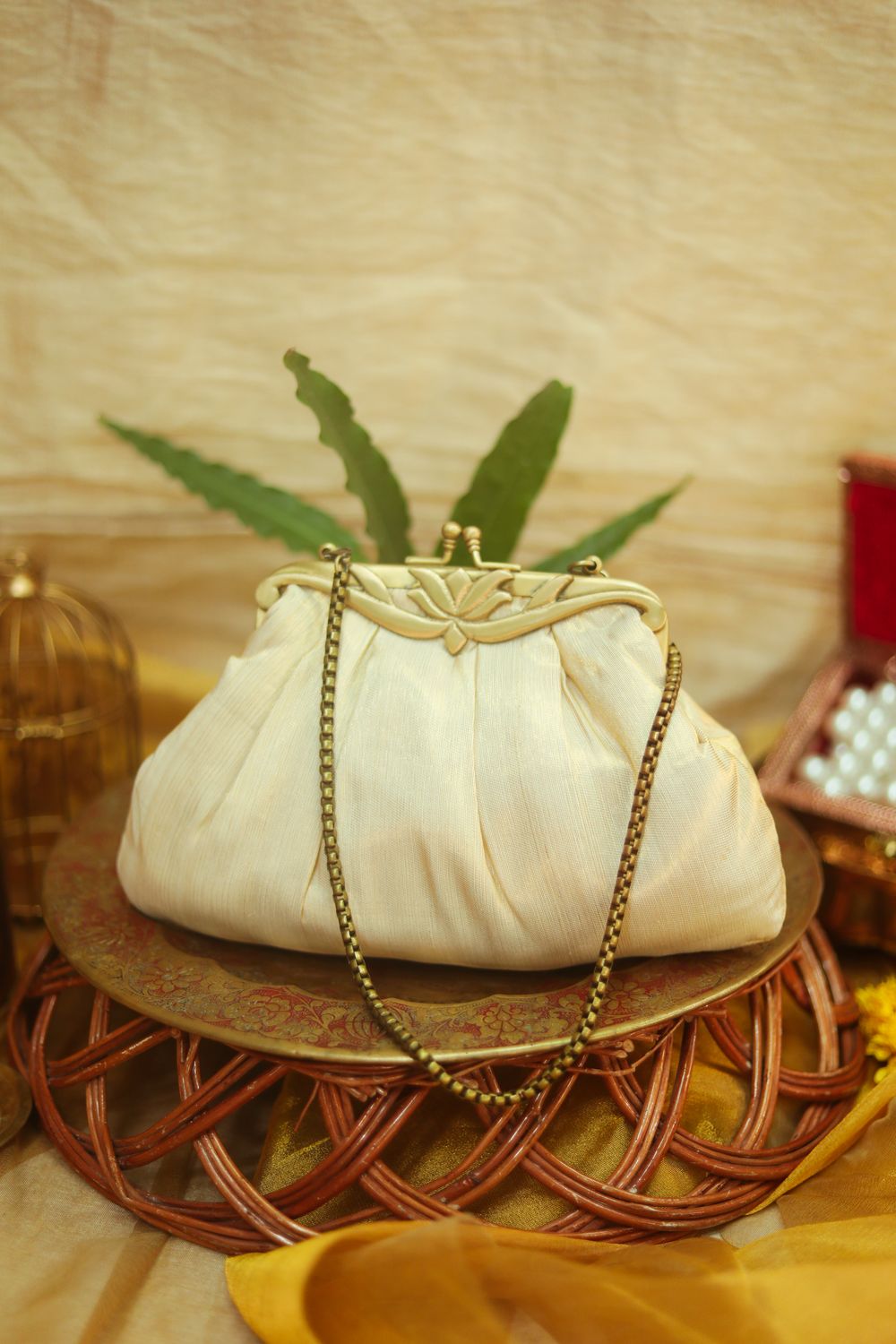 Ven Pattu Kamalam