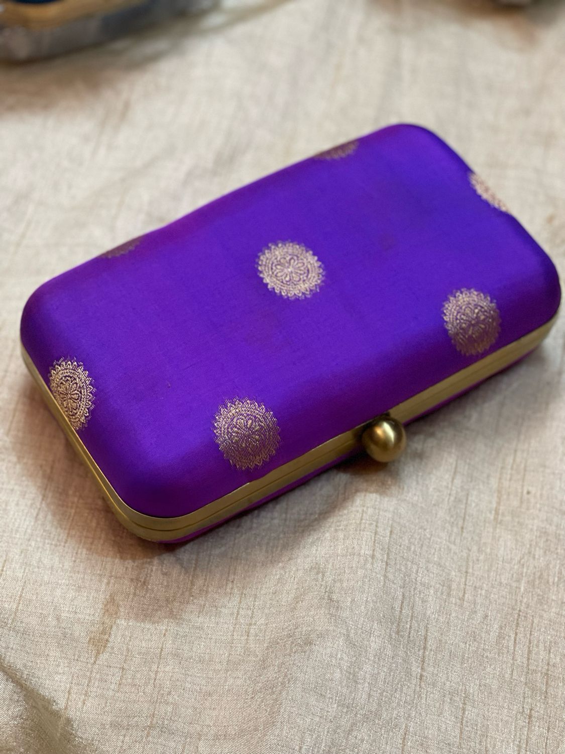 Purple Chakra Buttah