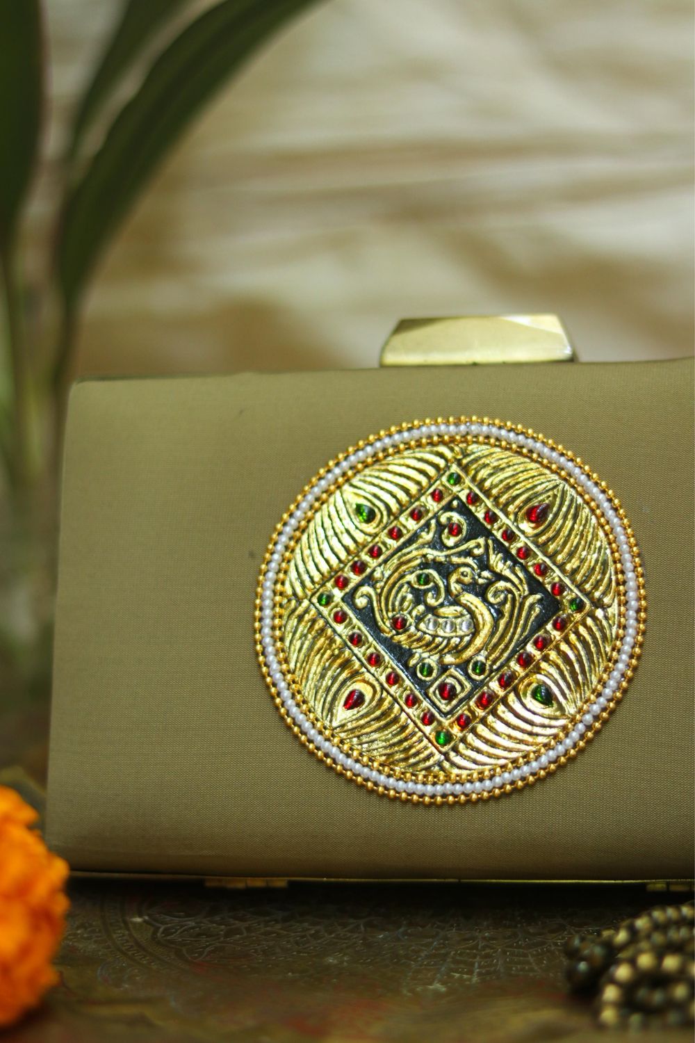 Muted Gold Tissue Single Mayil