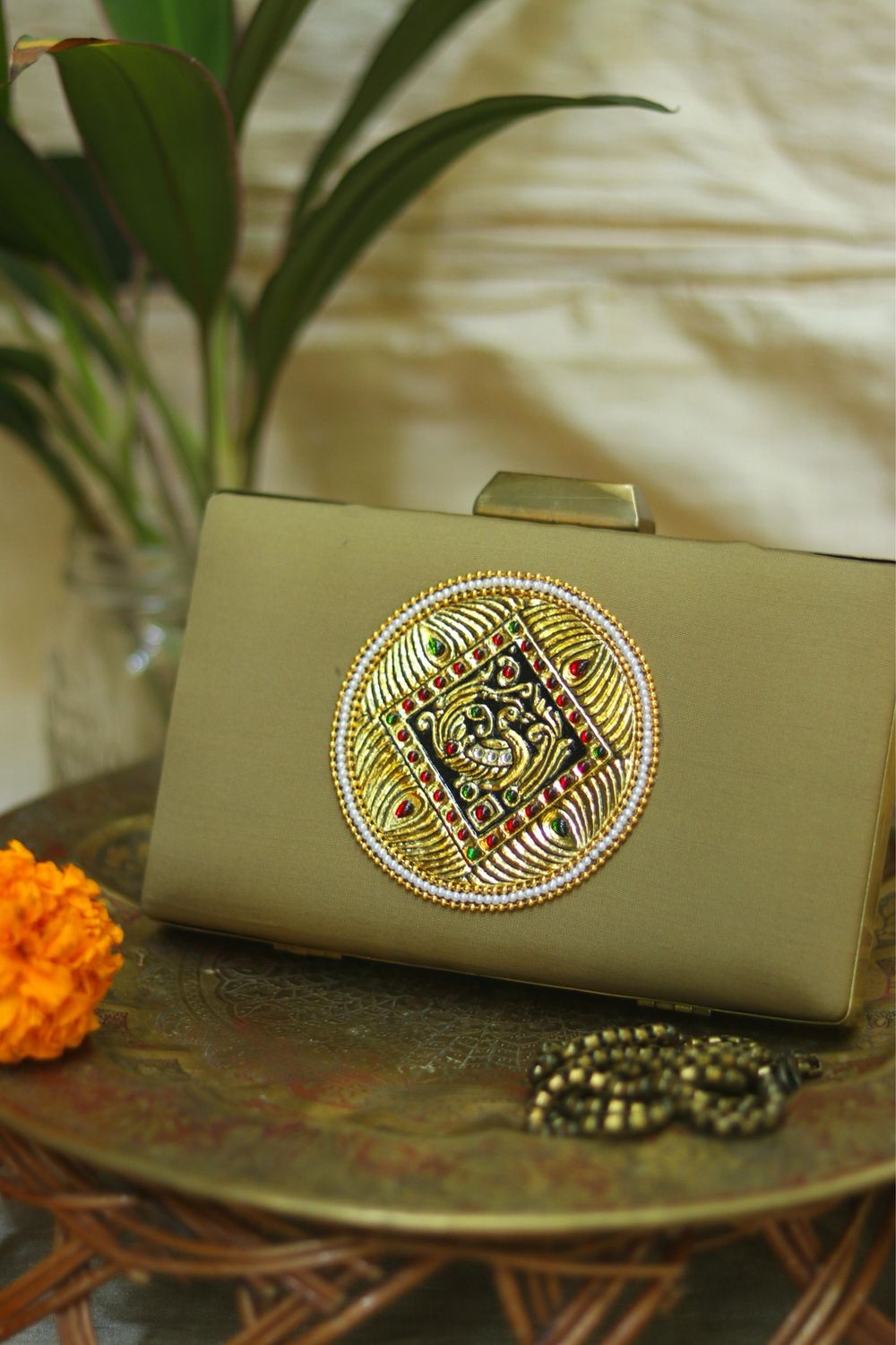 Muted Gold Tissue Single Mayil