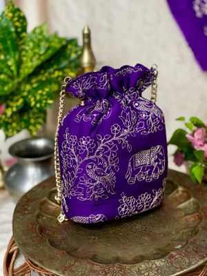 Violet Varnam Potli
