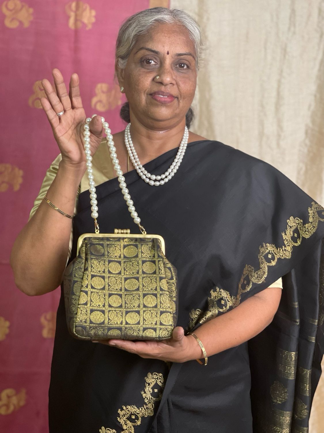 Mayil Chakram Black Mini Damru