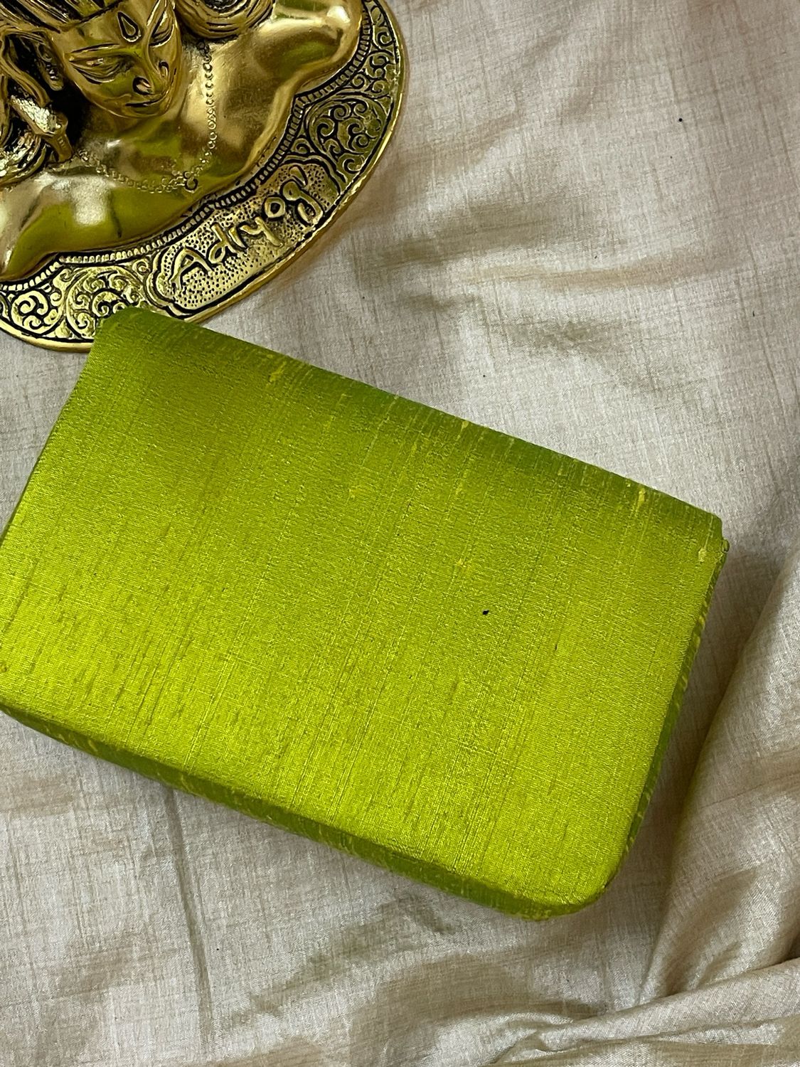 Pon Vandu With Pallum Pazhumum