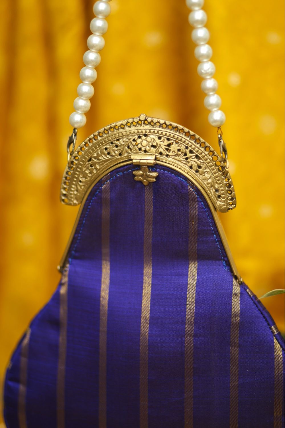 8 Kol Bluish Violet Nangai
