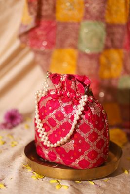 Pink Potli