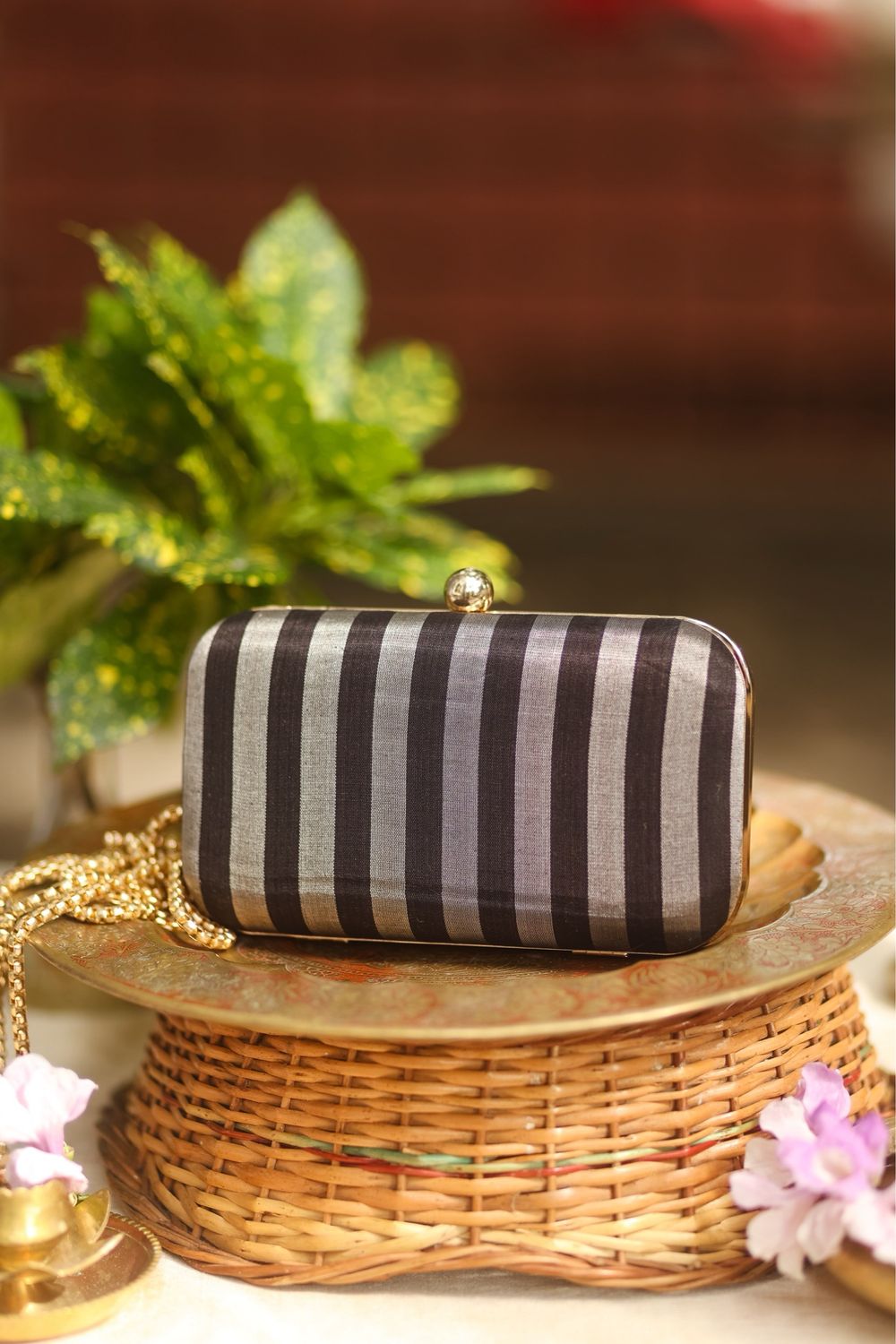 Black Stripes Tissue