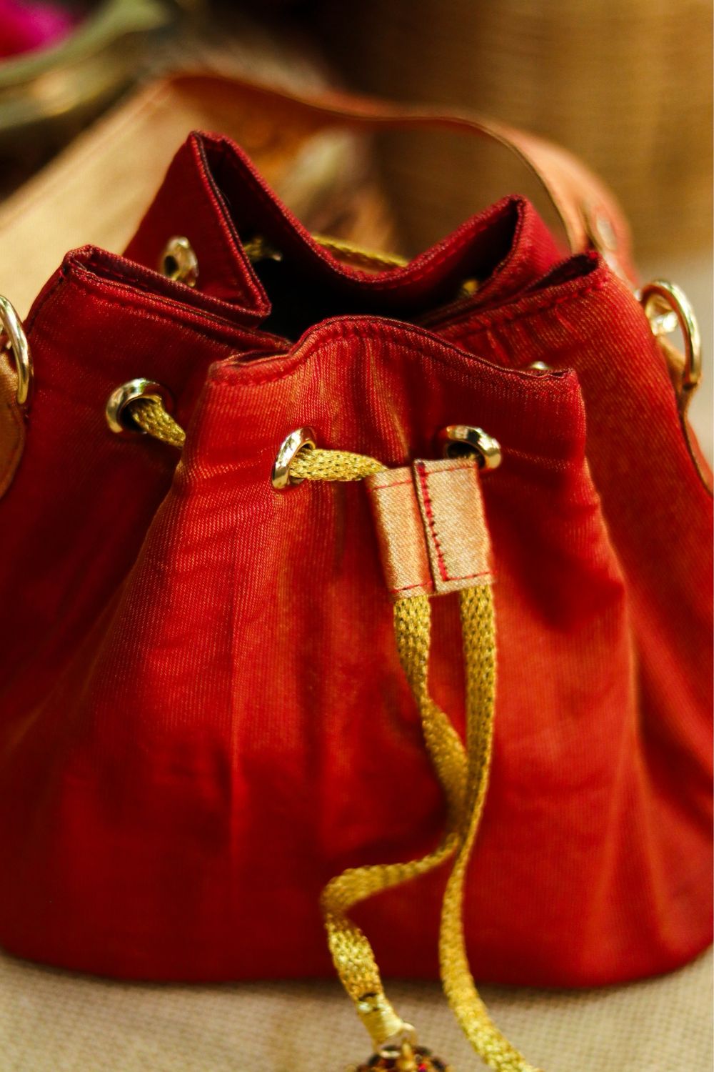 Brick Red Vairaoosi