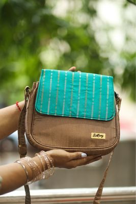 Teal And Bronzer