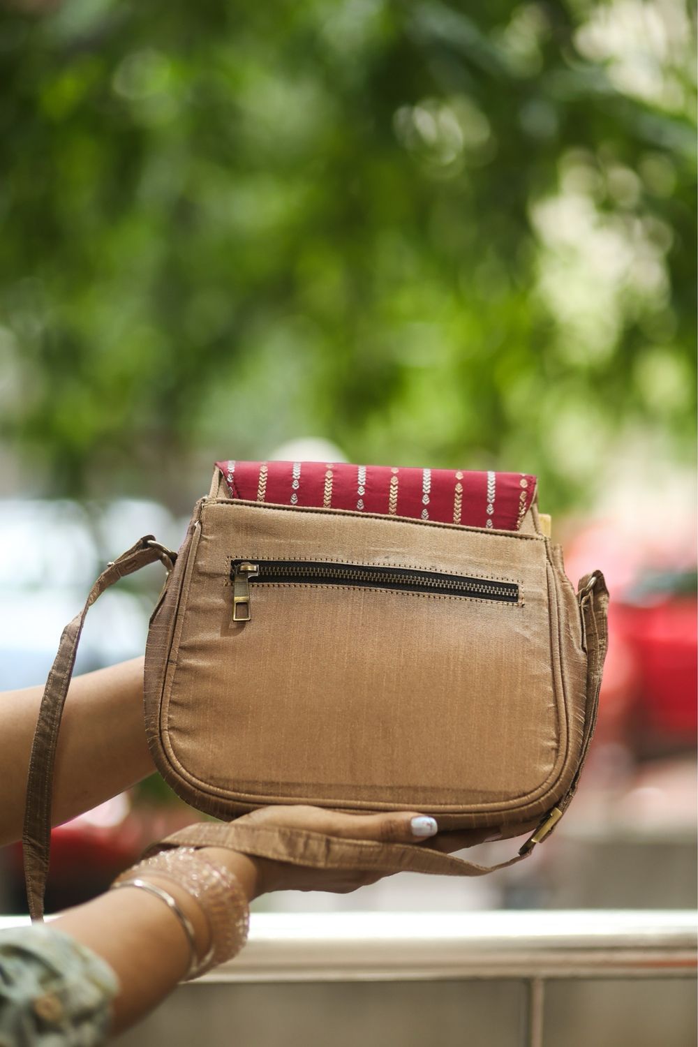 Maroon And Bronzer Padmini