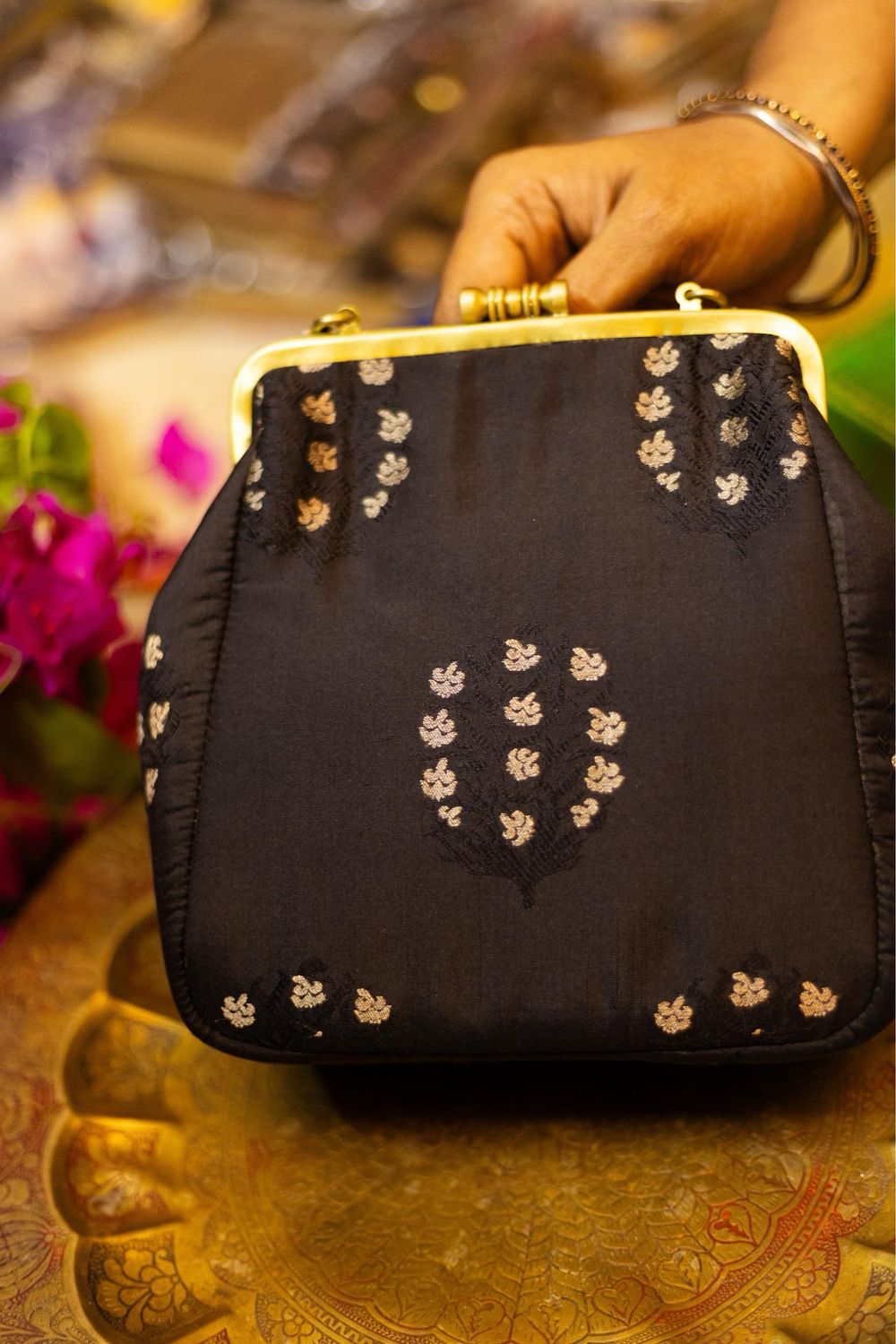 Black Kashi Banarasi Small Damru