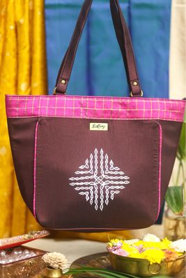 Kaapi Tote
