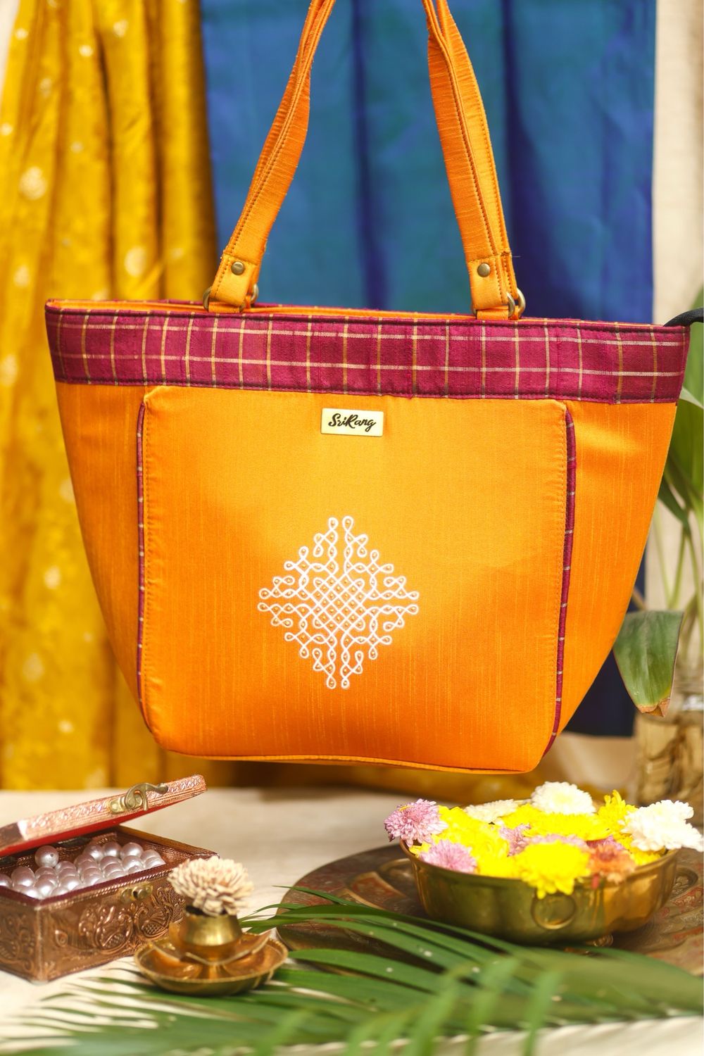 Mambazam Kolam Tote