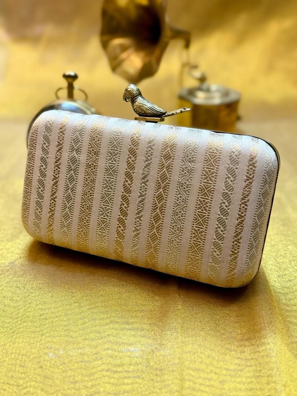 Off White Meenakshi