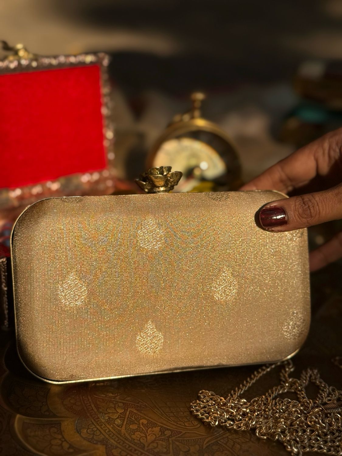 Ivory Golden Tissue