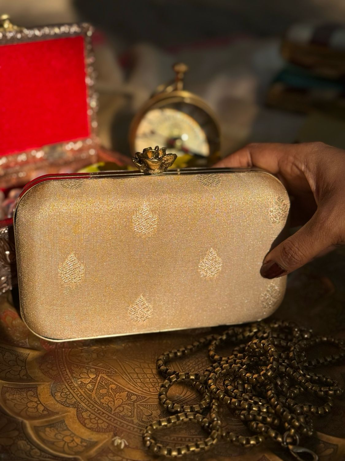 Ivory Golden Tissue