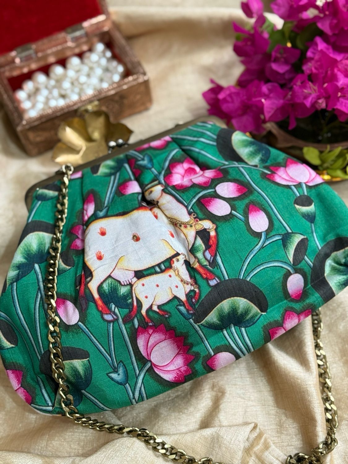Pichwai Cow Green Money Purse
