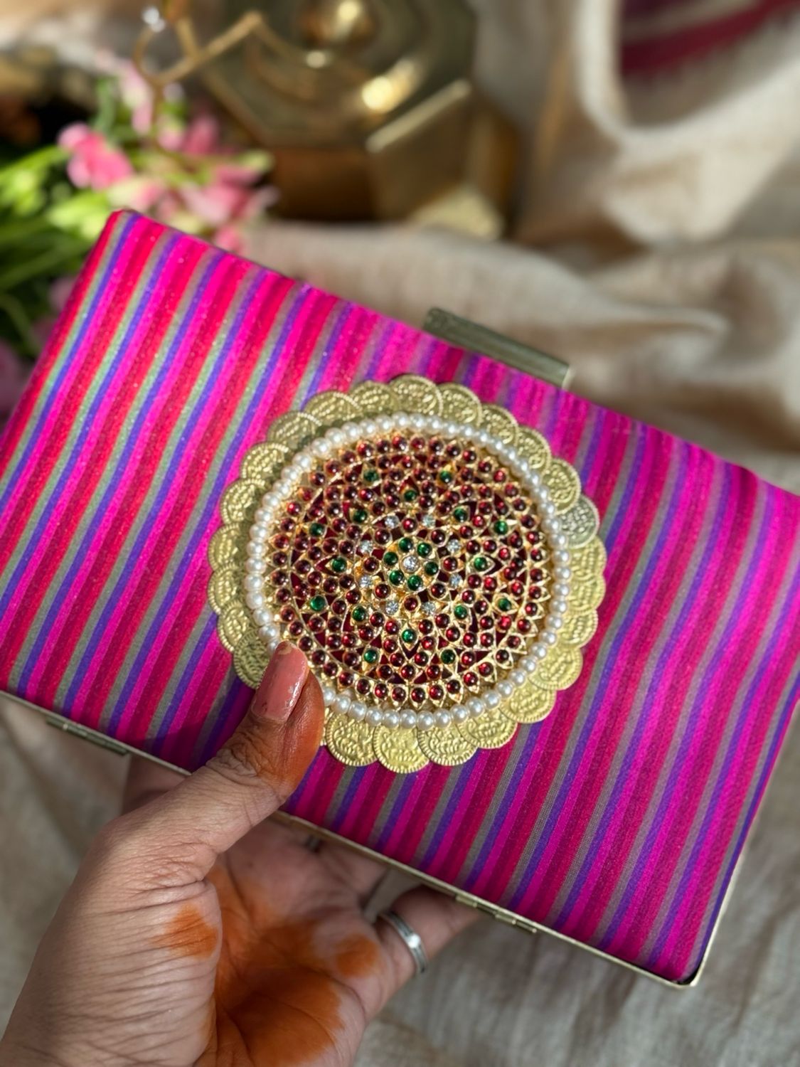 Bright Pink Rakudi
